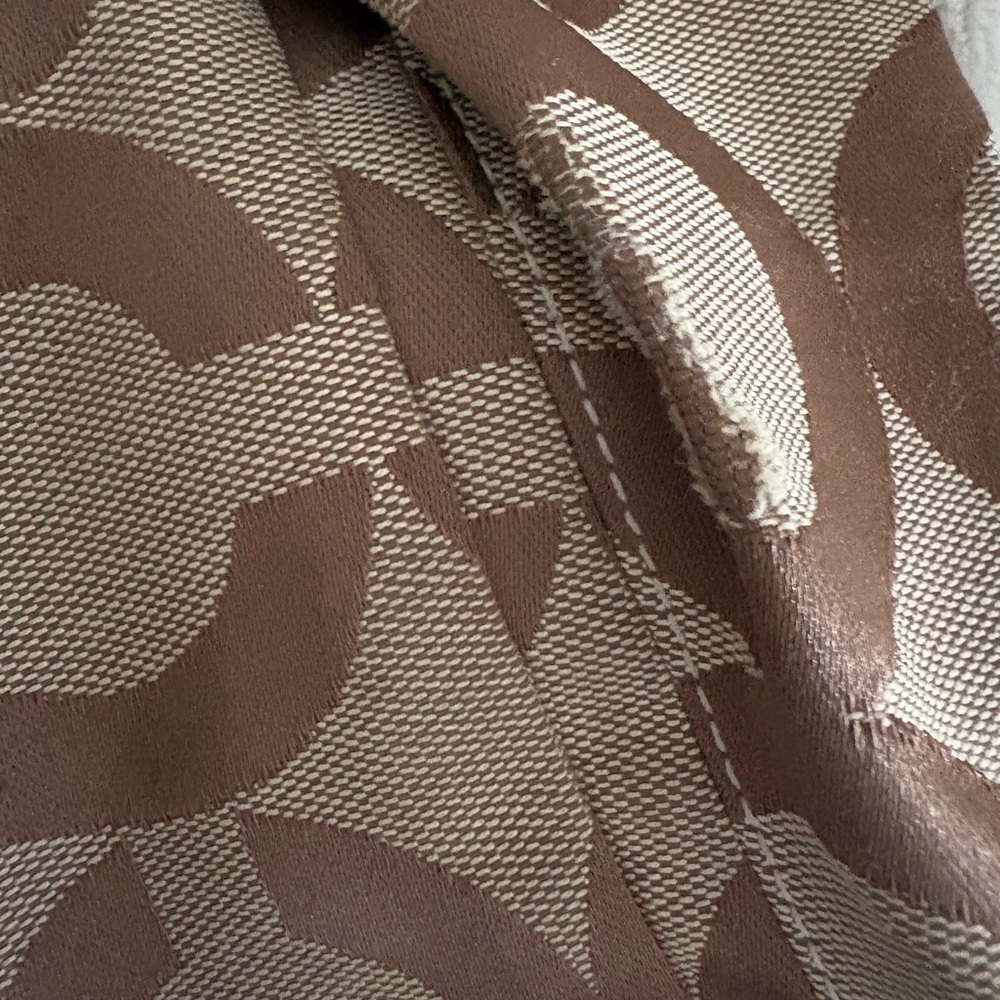 Coach Tan and Brown Signature Shoulder Bag - Picture 3 of 10